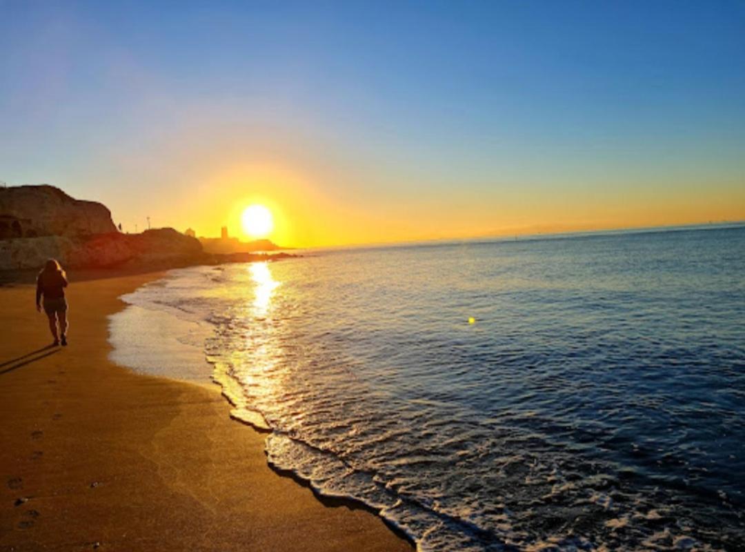 Apartamento El Bambu Cerca Del Mar Малага Екстер'єр фото