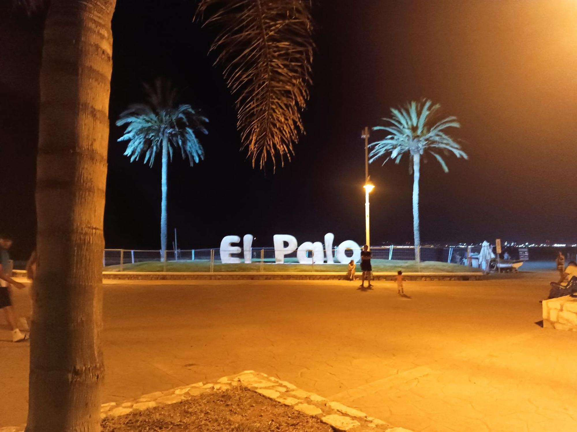 Apartamento El Bambu Cerca Del Mar Малага Екстер'єр фото