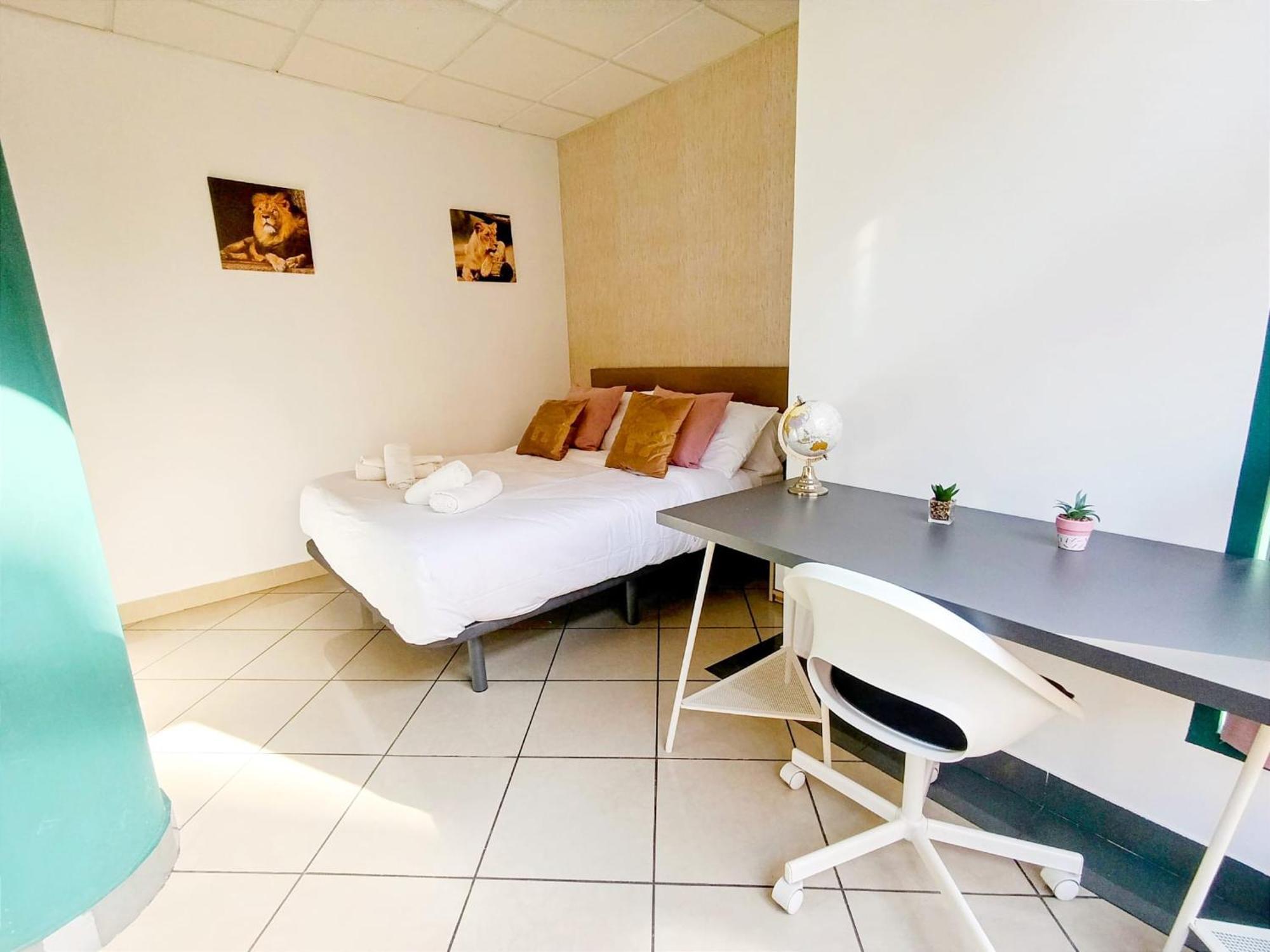 Apartamento El Bambu Cerca Del Mar Малага Екстер'єр фото